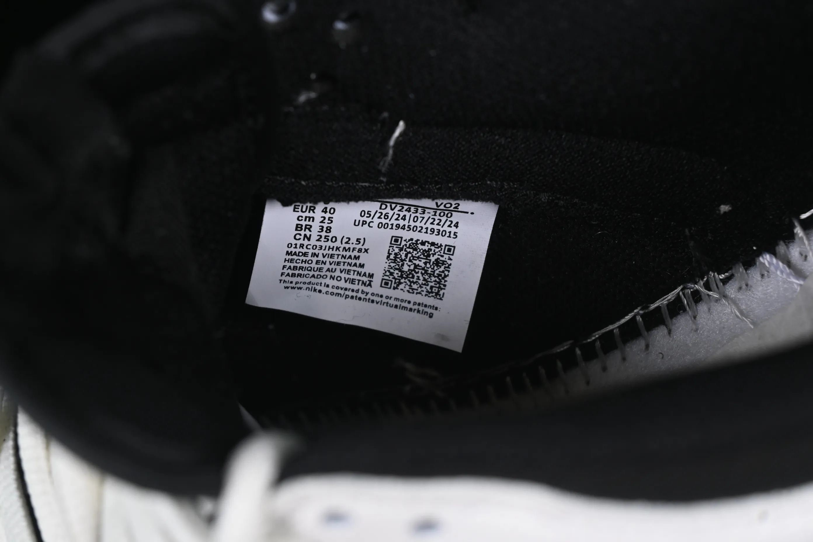 All Categories Nk SB Dunk Series Nk SB Dunk Low Low-top sneakers Nk SB Dunk Low Black Myth Game Theme Yang Jian Low-top casual sneakers DV2433-100